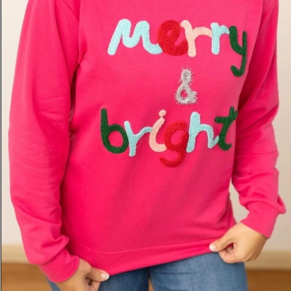 🎊💕 NEW Emma Pink Multicolor Christmas Top Size Large - Picture 2 of 4